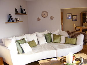 English: Living room in a holiday apartment in...